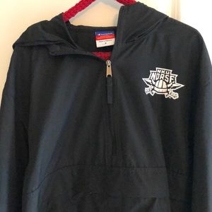 ❤️4/$10 NKU Norse Lightweight Windbreaker Pullover